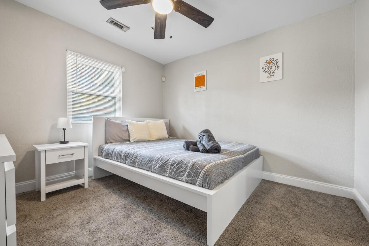 Cozy 2-Bedroom Retreat W/Wi-Fi & Keurig Coffee Atlanta Bagian luar foto